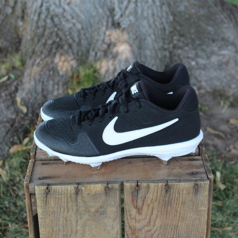 NEW Nike Alpha Huarche Varsity Low Baseball Cleats